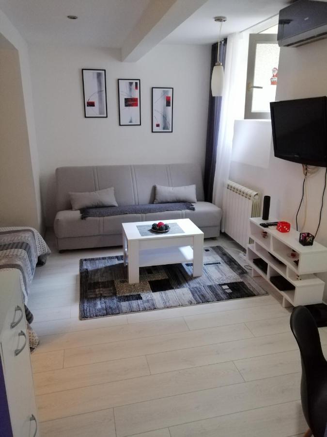 בלגרד Studio Apartman Kocka מראה חיצוני תמונה